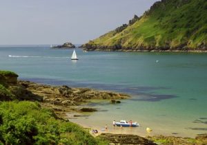 salcombe_estuary_mouth_710x500-710x500